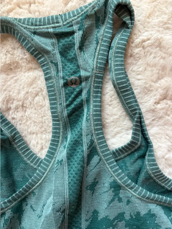 Lululemon Tank Top Racerback - Image 3