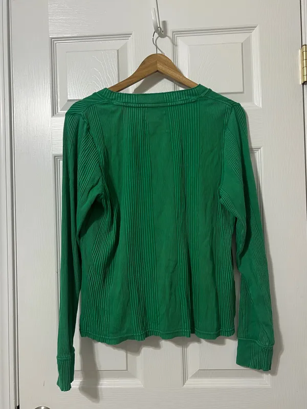 Aerie Road Trip Long Sleeve Henley T-Shirt Size XL Kelly Green - Image 4