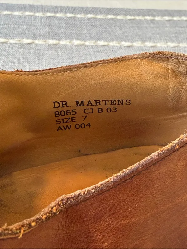 Vintage Dr. Martens 8065 Brown Leather Mary Jane Shoes Made in England Size 9 - Image 11