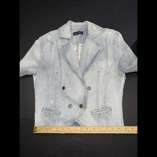 Revolve Retrofête Vivienne‎ Denim Distressed Preppy Designer Jacket SMALL - Image 14