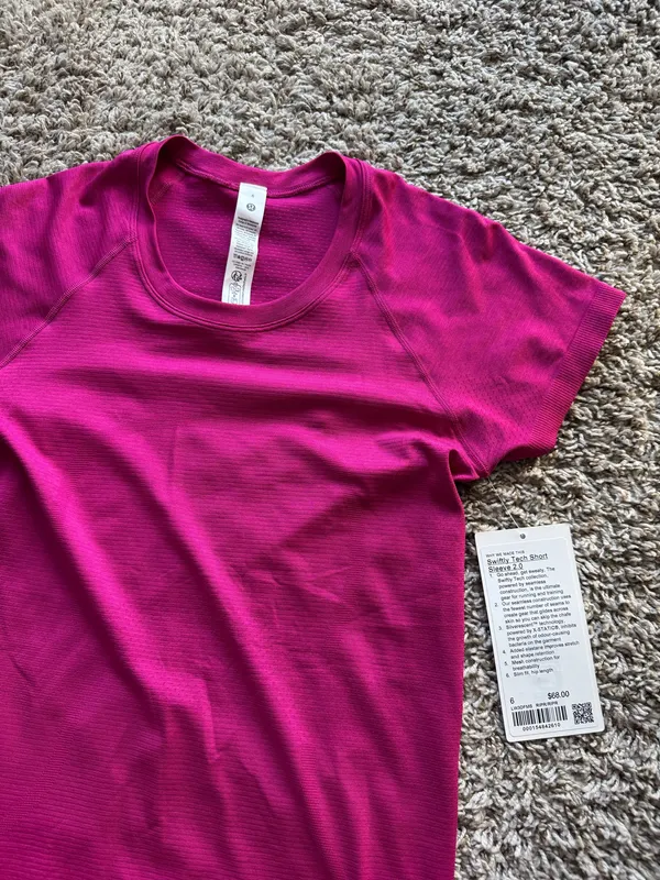 Lululemon Tech Swiftly Short Sleeve - Image 2