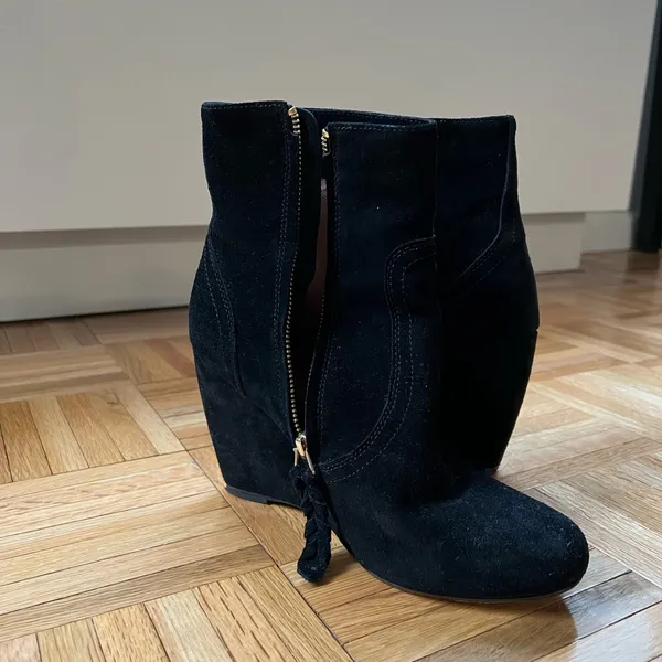 Joie Oakley Black Suede Wedge Booties - Image 4