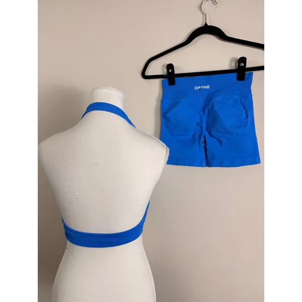 DFYNE Impact Halter Sports Bra and Scrunch Shorts Set Cobalt Blue XS - Image 2