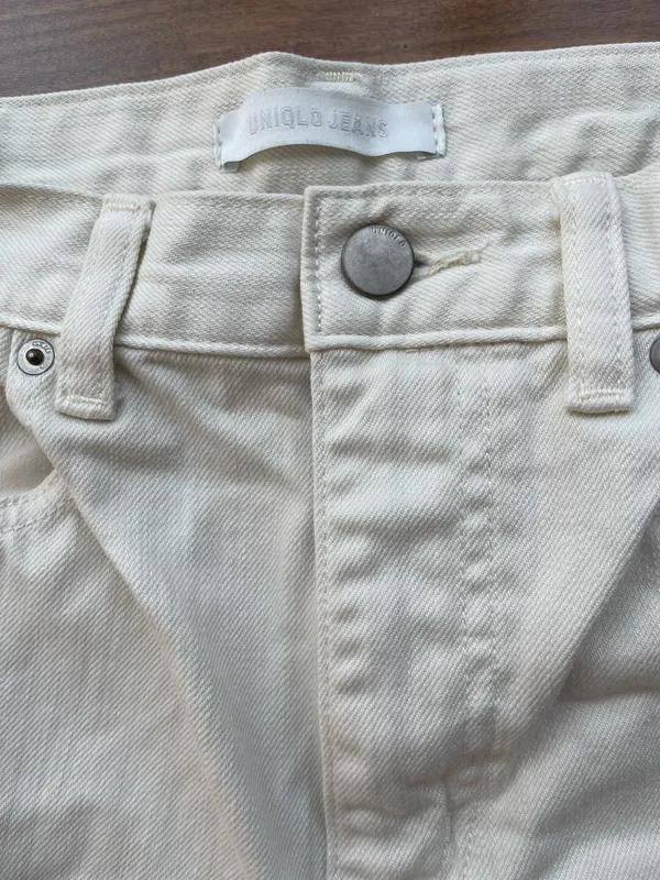 Uniqlo Straight White Jeans - Image 4