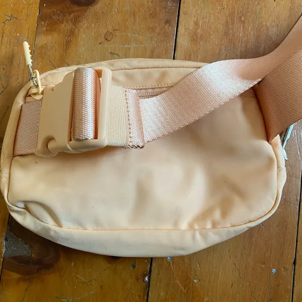 Lululemon Belt Bag - Image 3