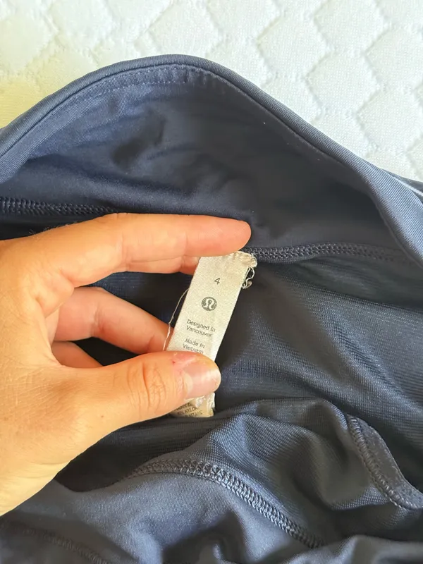 Navy Lululemon Speed Up 2.5" Shorts - Image 3