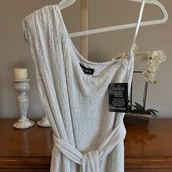 Retrofête Ella Sequin One Shoulder Mini Dress Moonglow White M NWT - Image 7