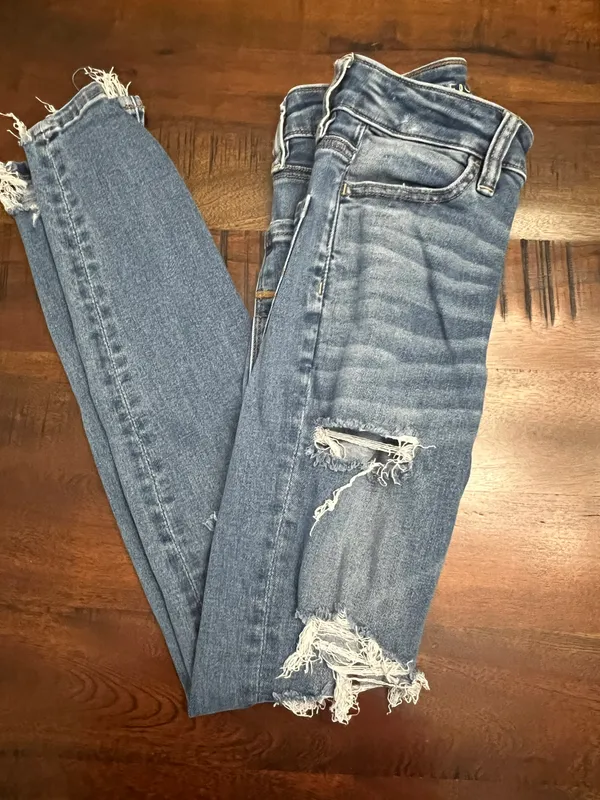 American Eagle Super High Rise - Image 2