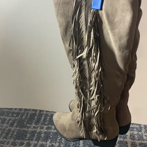 Charlotte Russe Brown Over the Knee Fringe Boots - Image 3