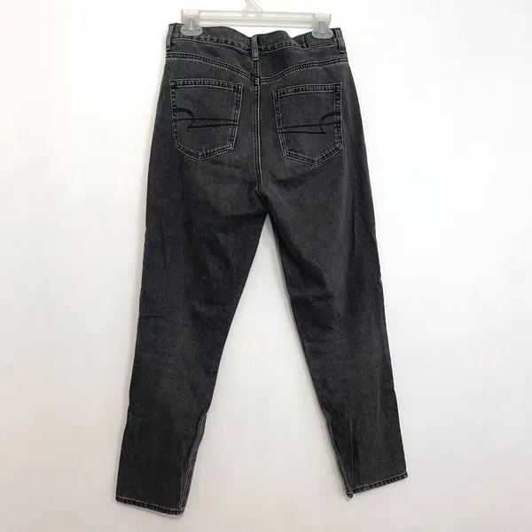 AMERICAN EAGLE AE Mom Jean Black Wash High Waisted High Rise Cropped Crop Ankle - Image 13