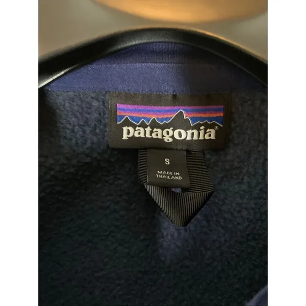 Patagonia Better Sweater 1/4 zip fleece pullover navy women's size small - Image 3