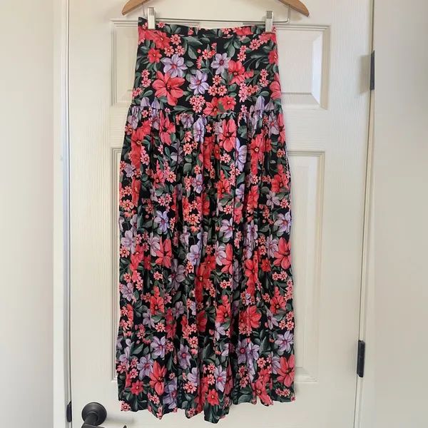 NWT Abel the Label Anthropologie Black & Multi Flower Floral Flowy Maxi Skirt S - Image 3