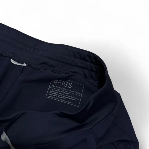 Figs navy blue Women’s Zamora Joggers Catarina Top scrub - Image 8