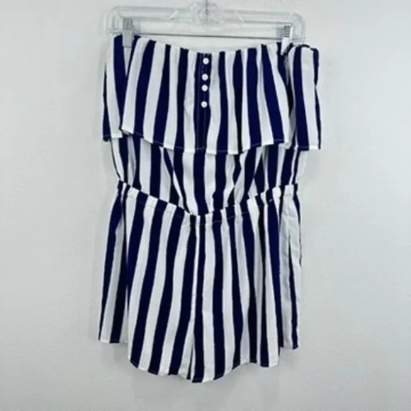 Lulus Striped Strapless Romper Women's Size L Blue White Ruffle Layered‎ Casual - Image 3