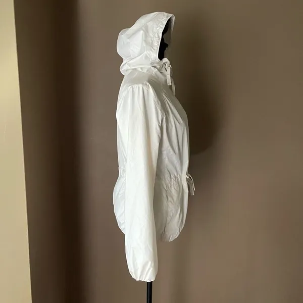Columbia Windbreaker Jacket Size Small - Image 3