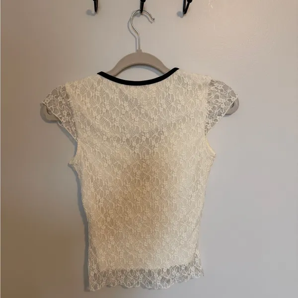 Thirty/ Thirty Cream Lace Top with Black Trim - Image 3