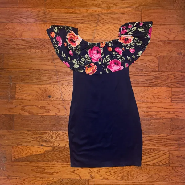 freesia navy blue mini floral off shoulder - Image 2