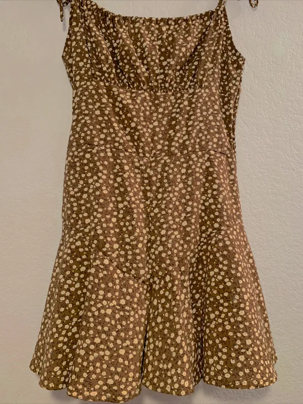 Romper In Khaki And White Polka Dot - Image 6