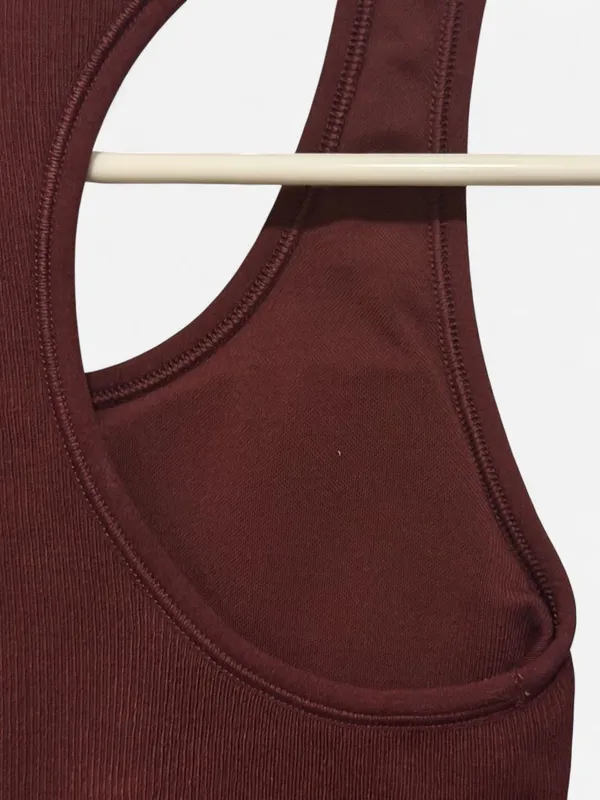 Target Burgundy crop top with built in bra #activewear #workout - Image 3