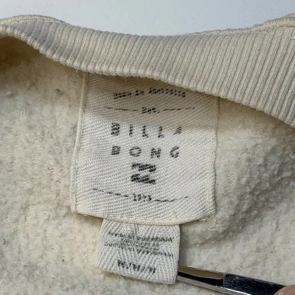 Billabong Sweatshirt Size Medium Cream Natural Mystic Graphic‎ Pullover - Image 4