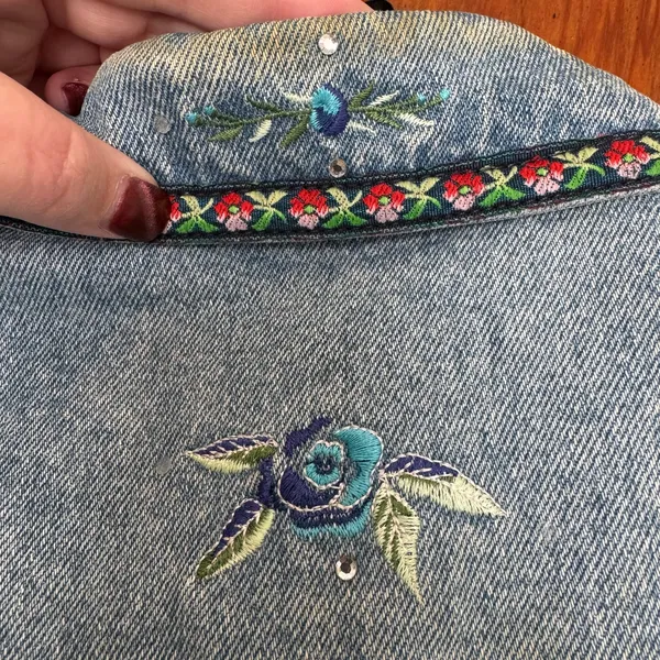 Vintage 90s Bill Blass Embroidered Floral Rhinestone Denim Vest M Cottage Garden - Image 10