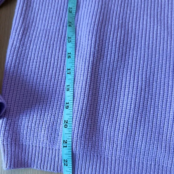 Superdown Revolve  Frankie Lavender Knit Sweater Size Medium 1966 - Image 4
