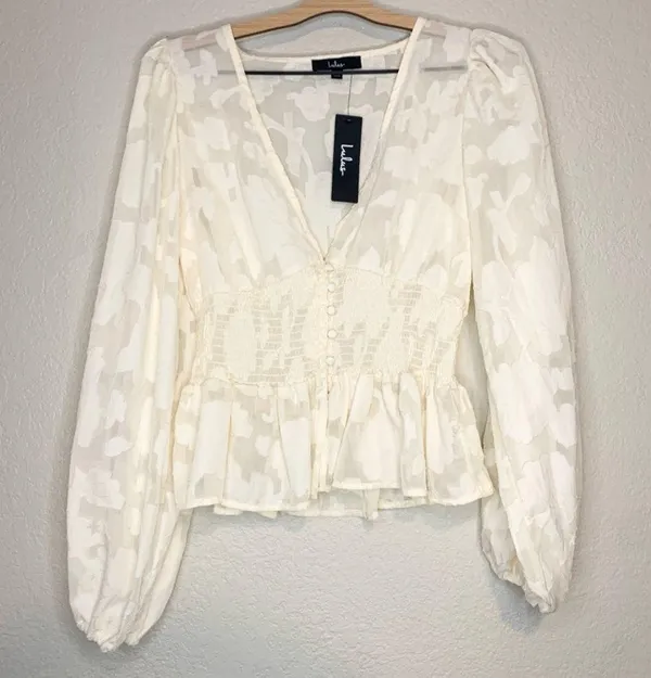 NWT Lulus Patio Date Ivory Floral Jacquard Button-Up Long Sleeve Top Size M - Image 7