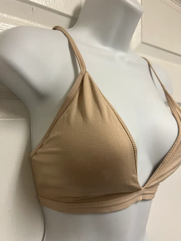 Cream Removable Padded Yoga Seamless V Neck Bralette - Image 6