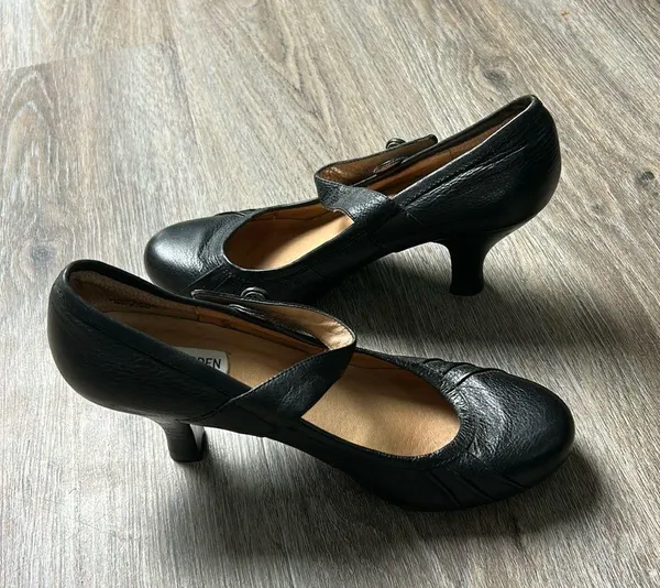 Steve Madden Leather Mary Jane Heels Size 8.5 Medium - Image 3