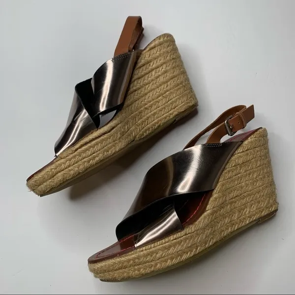 Boden Platinum Espadrille Wedge Sandals Size 40 Silver - Image 2