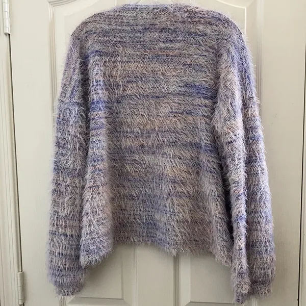 FINAL MARKDOWN Ladies’ Candie’s Fuzzy LS Sweater (XL) - Image 8