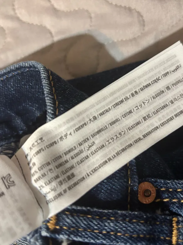 Abercrombie & Fitch Dark Indigo High-Rise Straight Jeans - Image 6