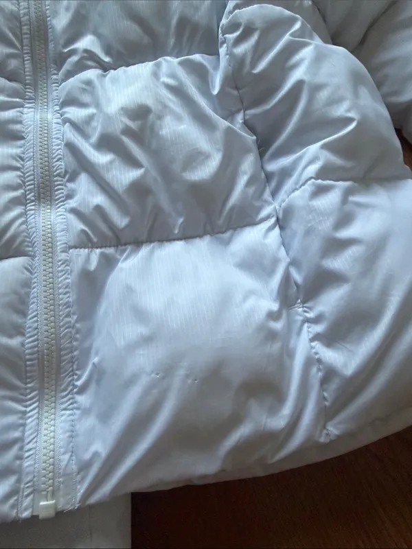 Columbia White Quilted Puffer Jacket - Image 7