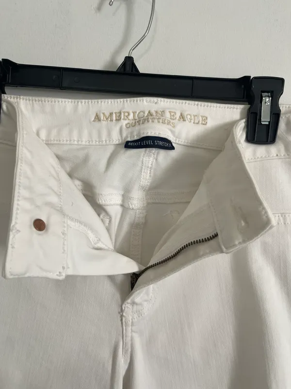 American Eagle Jeans  - Image 4