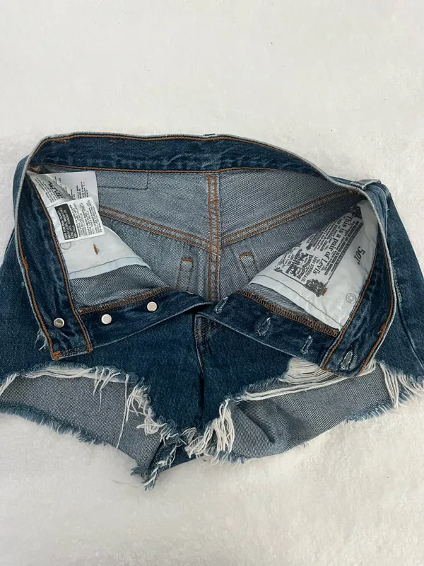 Levi’s Denim 501 Shorts - Image 3