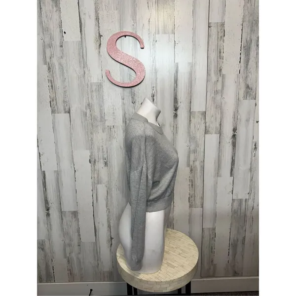 H&M gray sweater size small - Image 2