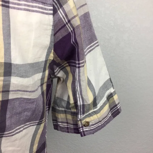 BNWT! •Girl Krazy• Plaid Top - Image 5