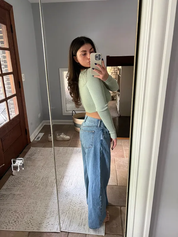 Princess Polly Light green ribbed crop top  - Image 2