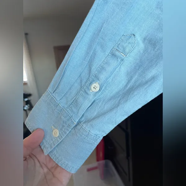 Levi's 100% Cotton Button Down - Image 5