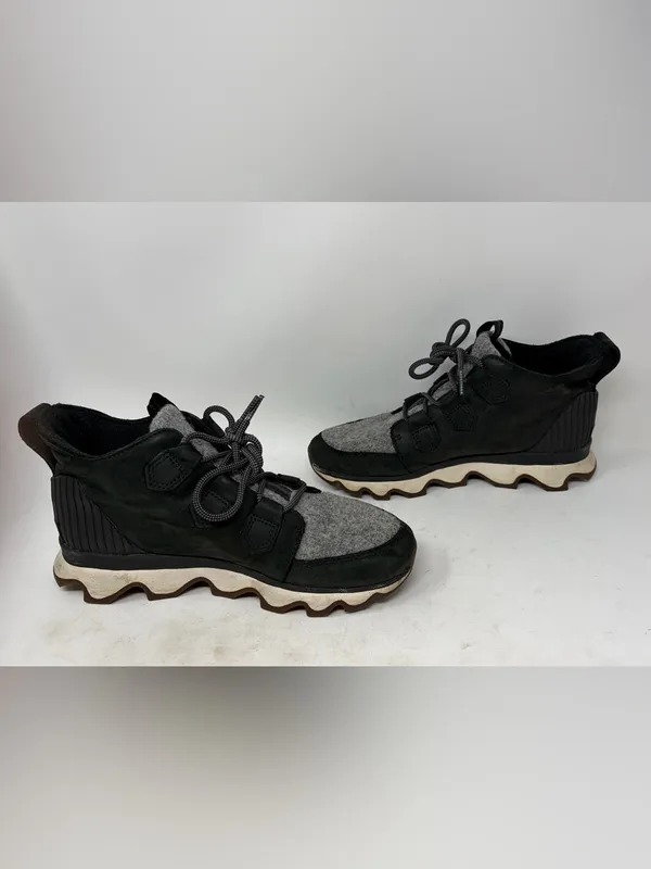 Sorel Kinetic Caribou Boot Size 7.5 Women’s - Image 5