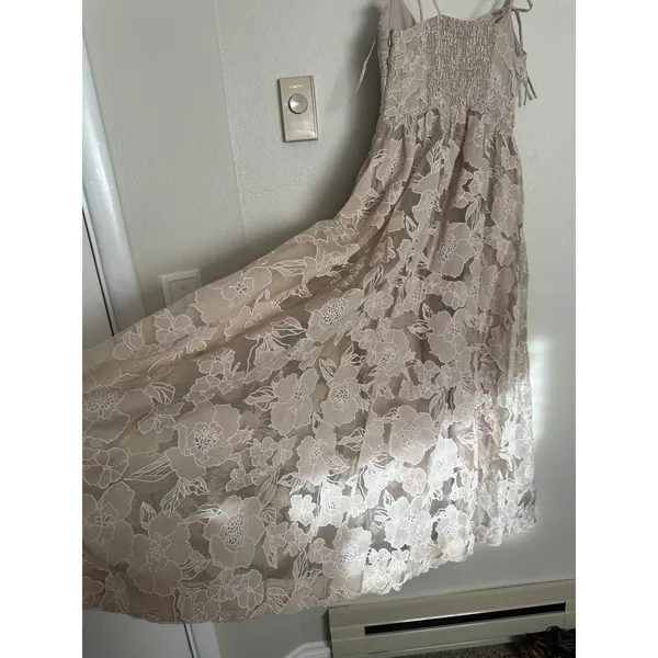 En Saison Anthropologie XS Beige Lace Midi Maxi Dress Wedding Guest Semi Formal - Image 5