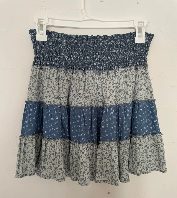 American Eagle Skirt - Image 3