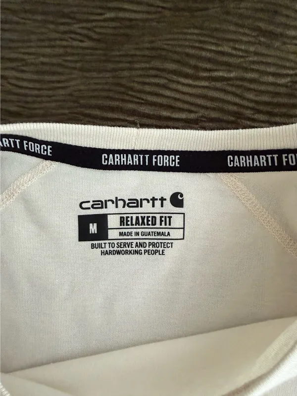 Carhartt tee  - Image 3