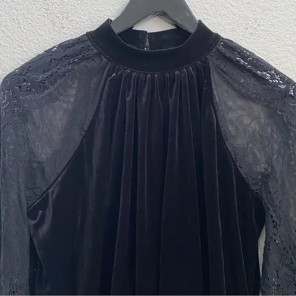 Free People Dream Team Black Velvet Lace Blouse Sz S - Image 7
