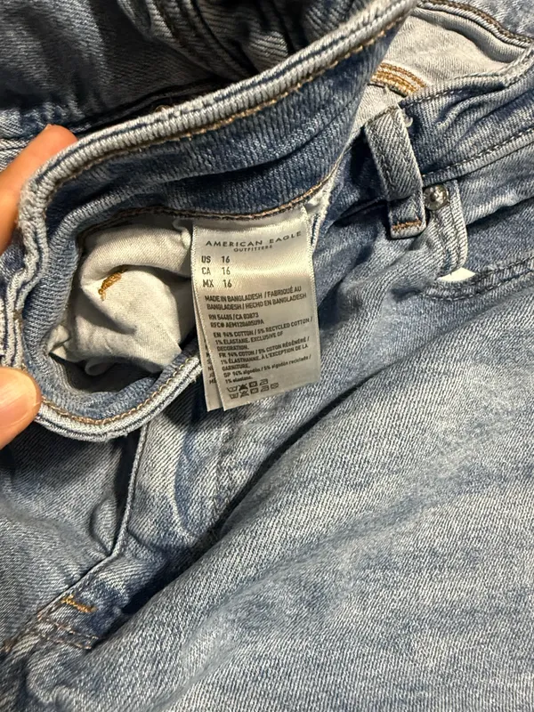 American Eagle Shorts Denim - Image 2