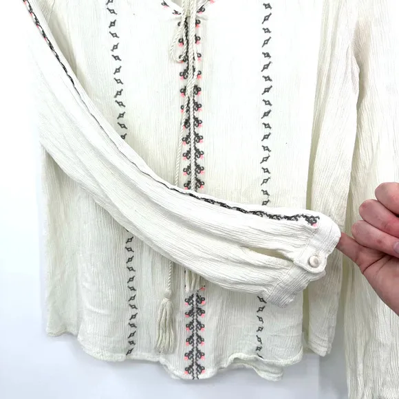 Altar'd State size Large Long Sleeve Cream Blouse‎ embroidered - Image 3