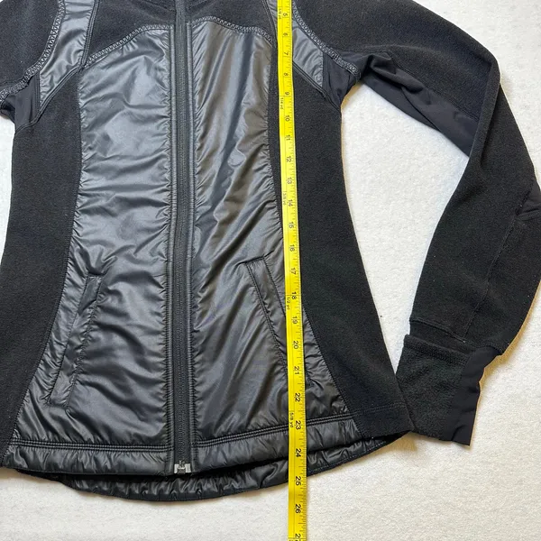 Lululemon Women’s Run Gust Buster Jacket Black Full Zip Athletic - Image 5