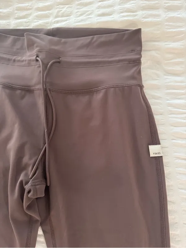 Vuori Daily Form Leggings - Image 3