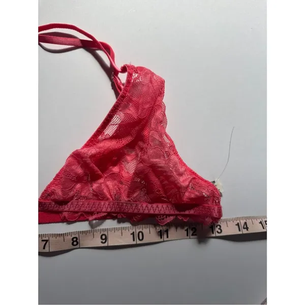Free People Coral Pink Galloon Lace Triangle Bralette Size Medium NWOT - Image 4