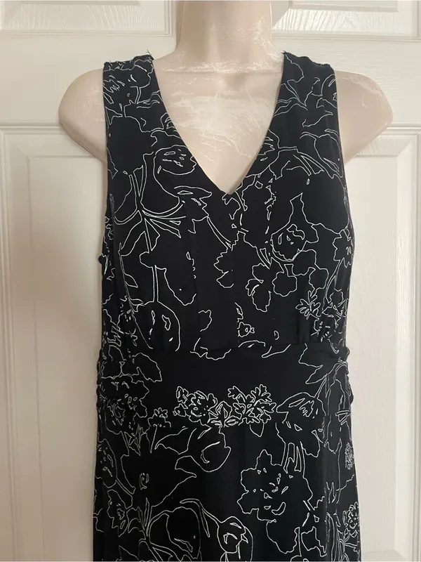 Soma Sleeveless Black Floral Maxi Loungewear Nightgown Size Small - Image 2